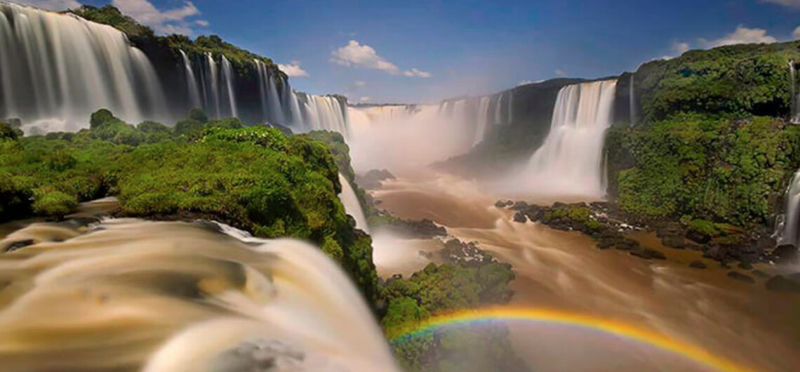 Explorando a Natureza: Destinos Inesquecíveis no Brasil - Carona Cultural